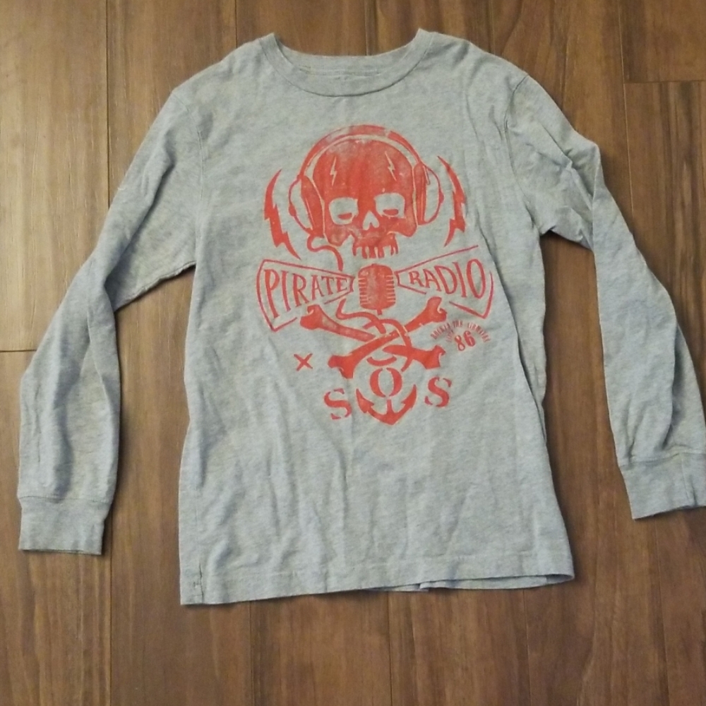 Boys Gap warm long sleeved skull shirt